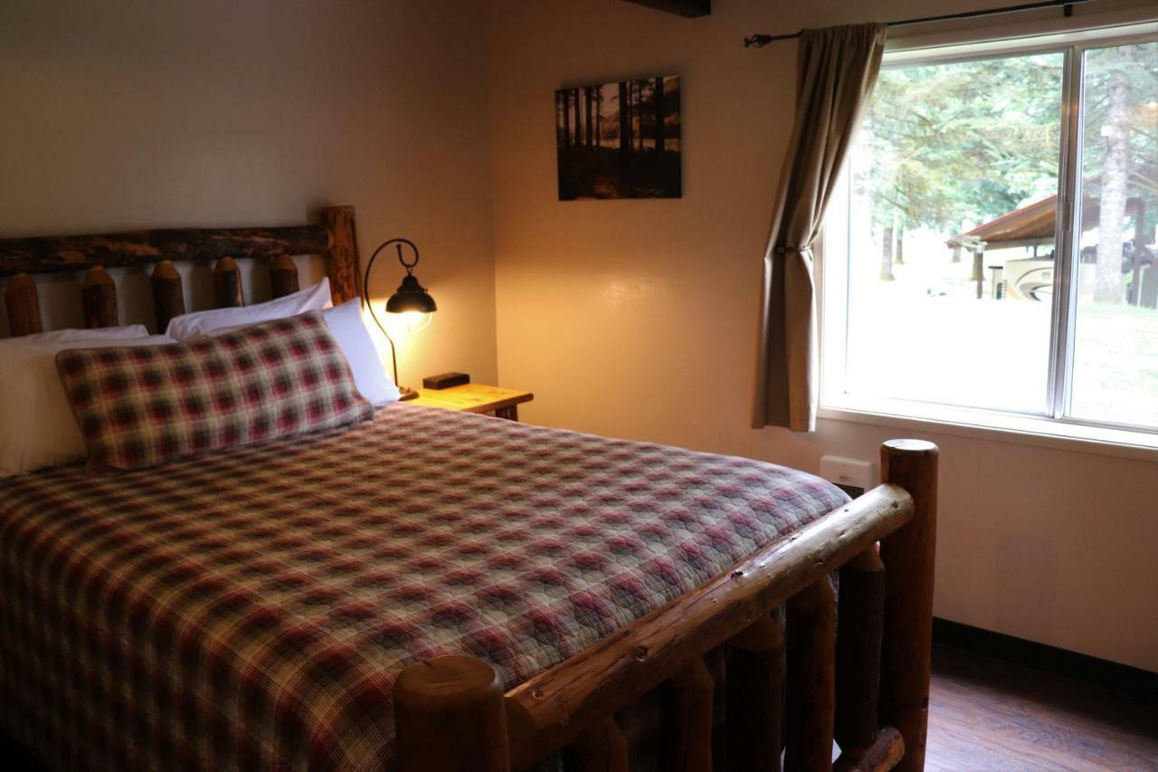 Lone Fir Resort Cougar Exteriér fotografie